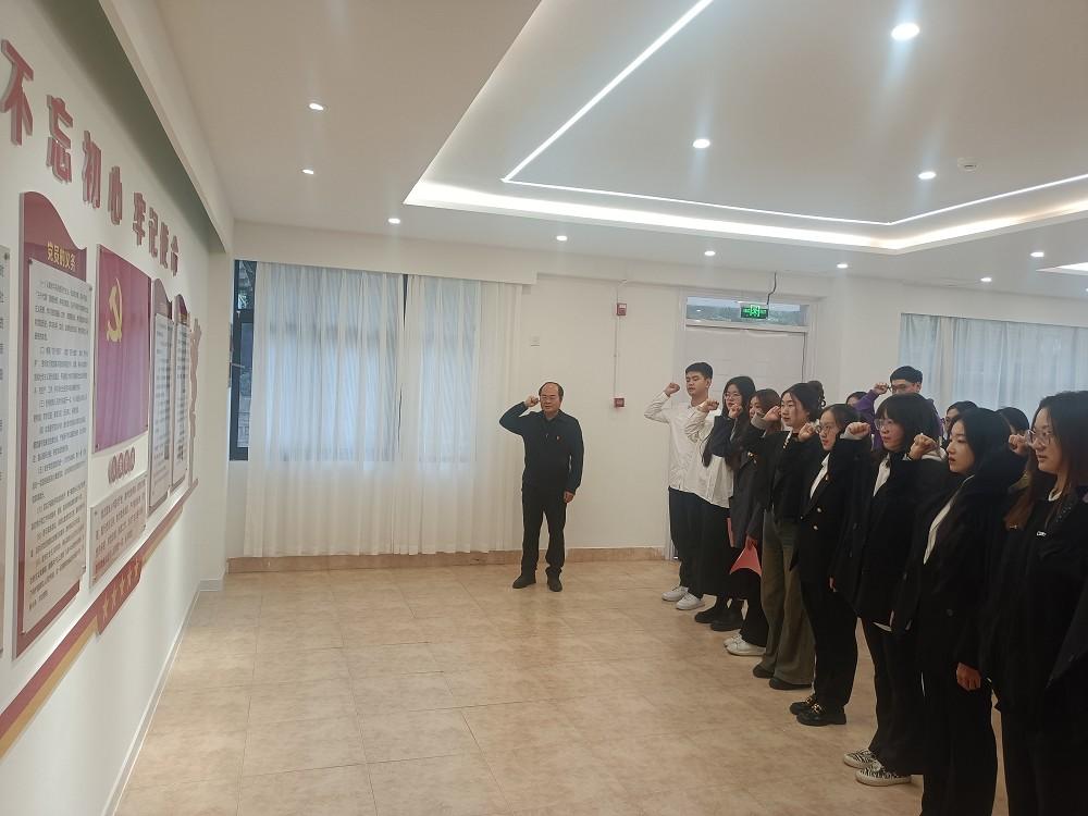 微信图片_20231222102130.jpg 微信图片_20231222102130.jpg