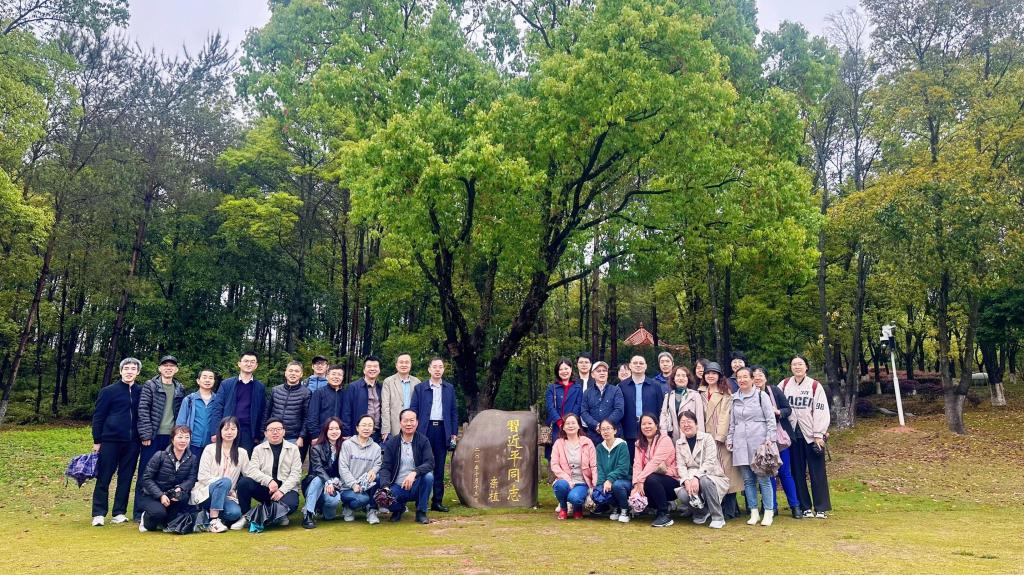 1f83907b629a371d8c27eec6ea7423a.jpg 1f83907b629a371d8c27eec6ea7423a.jpg