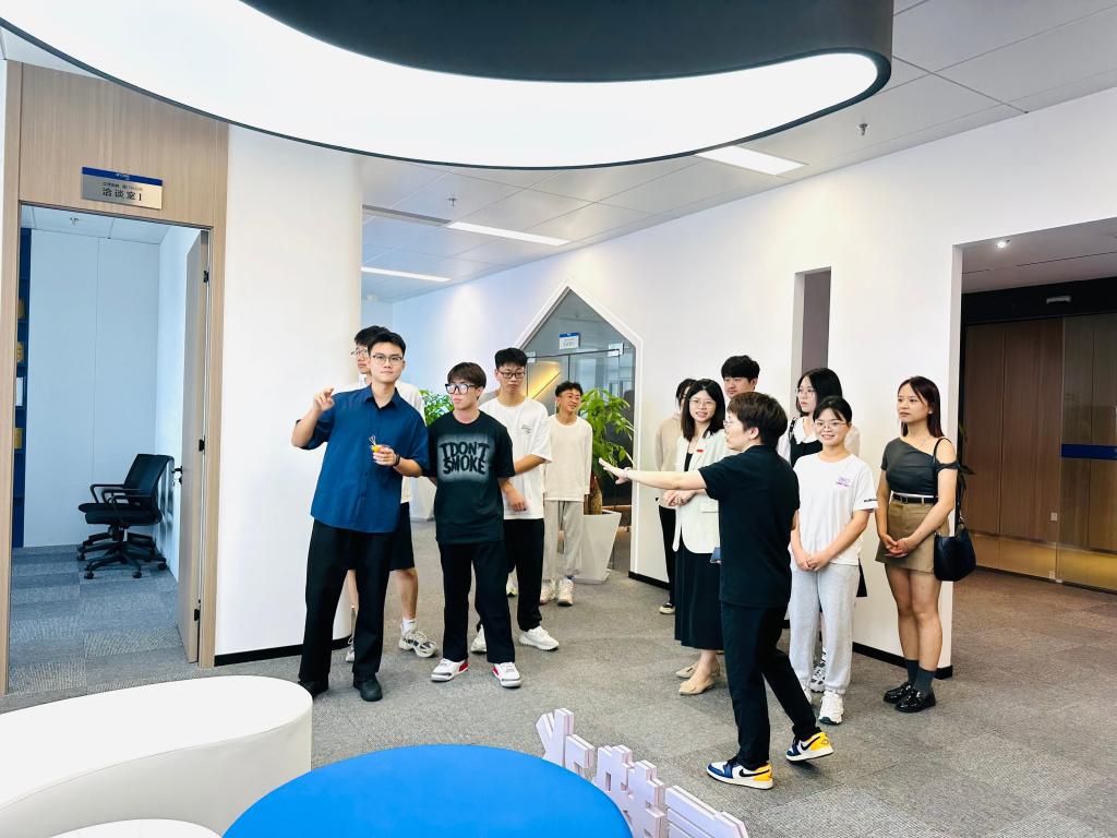 微信图片_20230913232241.jpg 微信图片_20230913232241.jpg